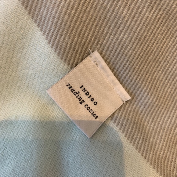Indigo - NWOT Reading Cozies - soft turquoise and gray scarf - Picture 2 of 2